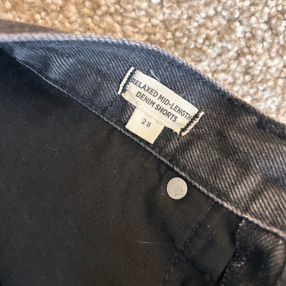 Madewell Distressed Black Jean Shorts - Picture 3 of 3